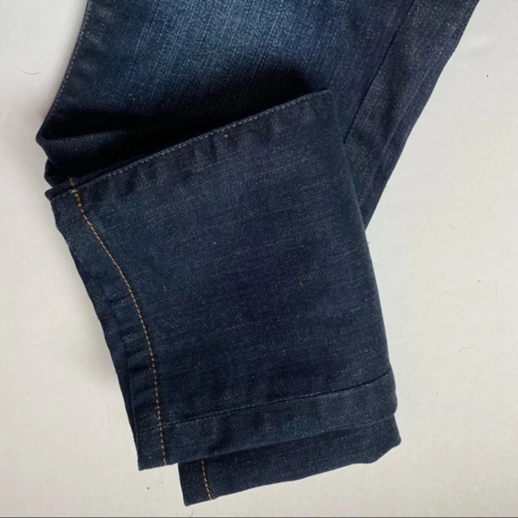 Madewell • Dark Wash Alley Straight Jeans - Picture 3 of 8